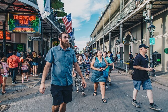 New Orleans French Quarter Food Adventure - Practical Aspects: Meeting Point and Group Size