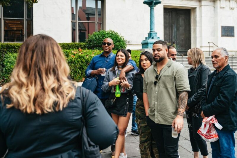 New Orleans: French Quarter Food History Walking Tour - Sweet Finale: Bananas Foster Bread Pudding