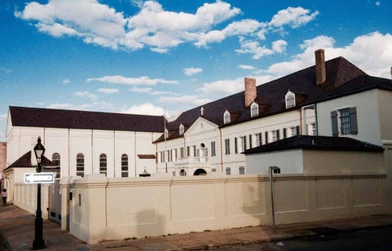 New Orleans: French Quarter History & Architecture Tour - Highlights of the French Quarter Walking Tour