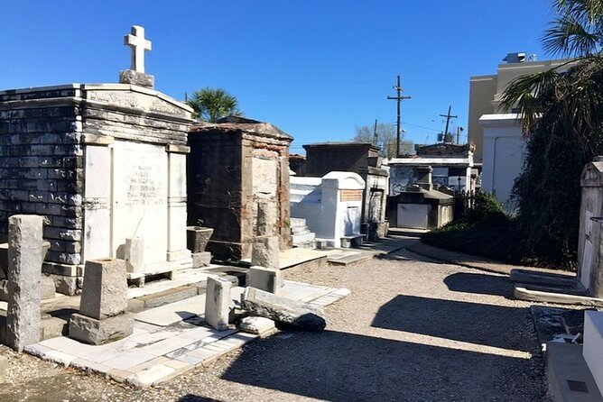New Orleans French Quarter Private Walking Tour with a Guide - Key Points