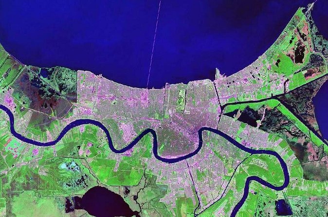 New Orleans French Quarter Walking and History Tour - Literary Landmarks and Famous Homes