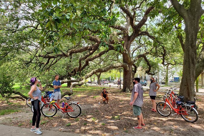 New Orleans Garden District and Cemetery Bike Tour - Why the Garden District and Cemetery Bike Tour Stands Out