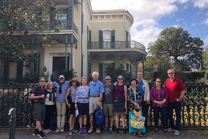 New Orleans Garden District Architecture Tour - Learning About the Neighborhoods History and Architecture
