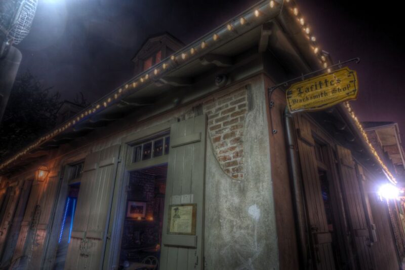 New Orleans: Haunted Pub Crawl - The Ghostly Secrets of the French Quarter
