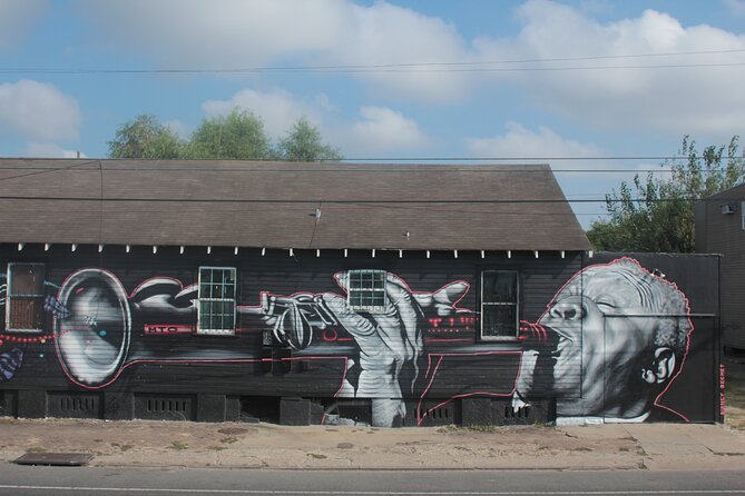New Orleans Jazz Walking Tour - Practical Details: Meeting Point, Group Size, and Booking