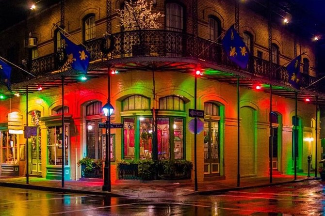 New Orleans Jingle Bells, Booze, History, Paranormal and Voodoo Walking Tour - Discovering the French Quarter’s Haunted Secrets