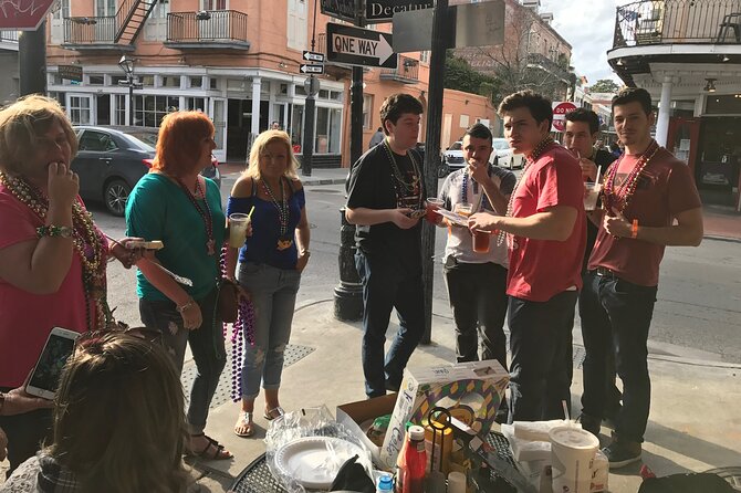 New Orleans Jingle Bells, Booze, History, Paranormal and Voodoo Walking Tour - Stops at Wine Bars for a Taste of the Big Easy