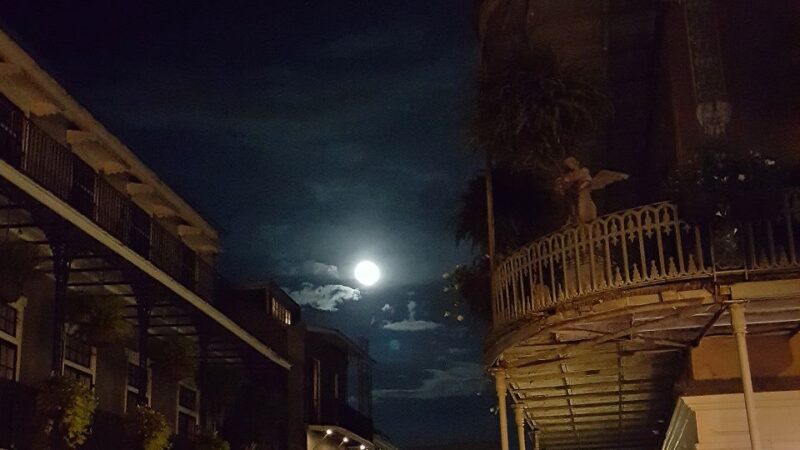 New Orleans: Lewd Spirits Tour - Exploring Haunted Bars and Vice-Filled Streets