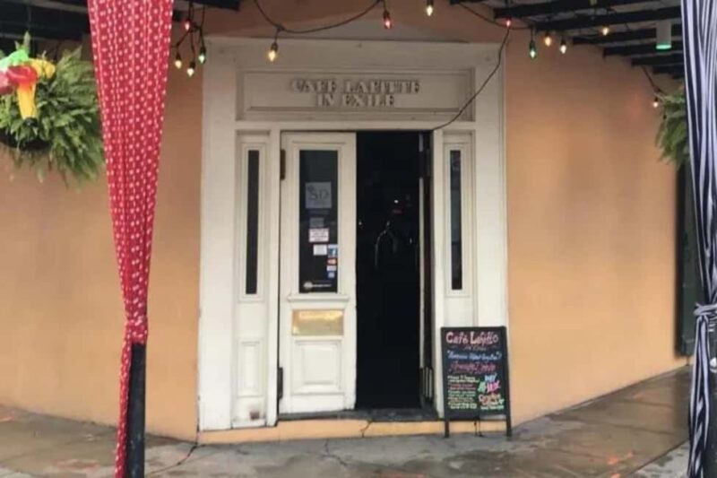 New Orleans: LGBT Queer History Walking Tour - Starting Point at Le CaBARet in the French Quarter