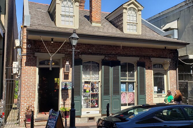 New Orleans Pestilence, Pandemic and Plague Tour - Physical Requirements and Accessibility