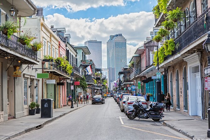 New Orleans Scavenger Hunt and Highlights Self-Guided Tour - Key Points