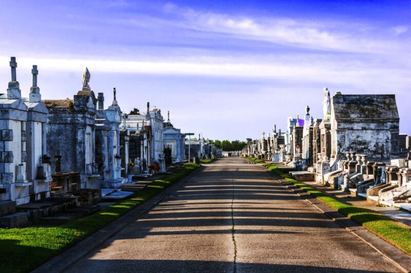 New Orleans: Secrets and Societies Cemetery Experience - The Significance of the Cemeteries