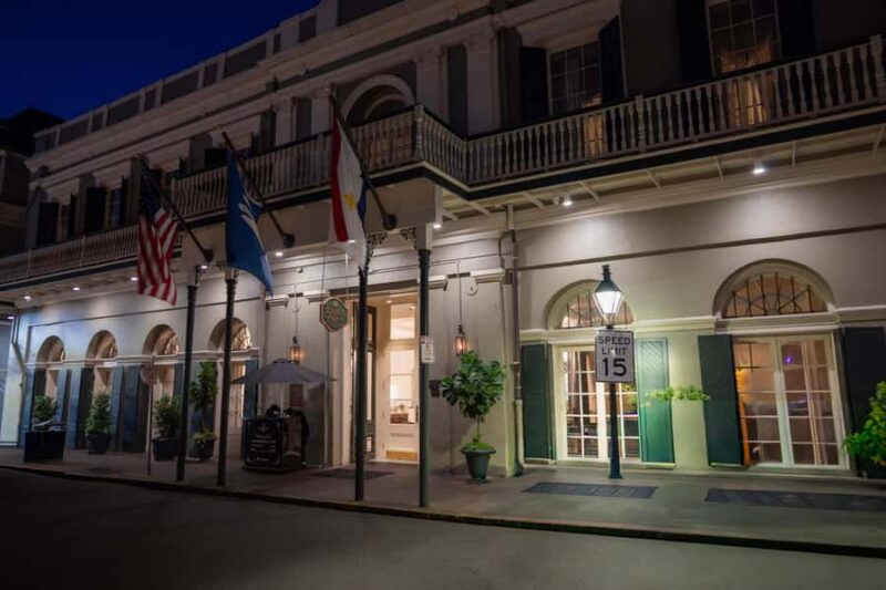 New Orleans: True Crime Pub Crawl - Discover the Dark Side of the Big Easy on a True Crime Pub Crawl