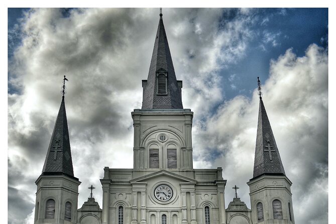 New Orleans Voodoo, Ghost, Murder, True Crime and Vampire Tour - Starting Point: The French Quarters Historic Heart
