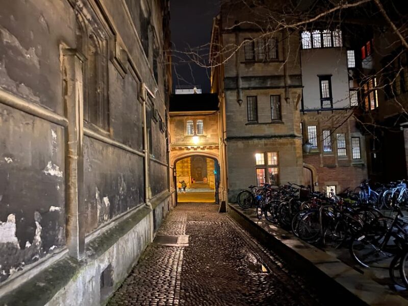 New: Oxford Costumed Ghost Tour In-Character - The Guide and Actors: Live Performers in Costume