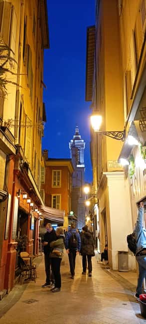 NEW TOUR Nice: A Walk through Criminal Past and Heroic Tales - Discover Nice’s Dark Secrets and Heroic Tales in Just 2.5 Hours