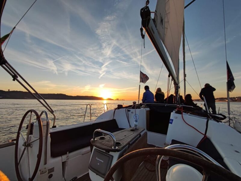 New Year Lisbon Sailing with Fireworks - How the Lisbon Waterfront Becomes the Perfect New Year Venue