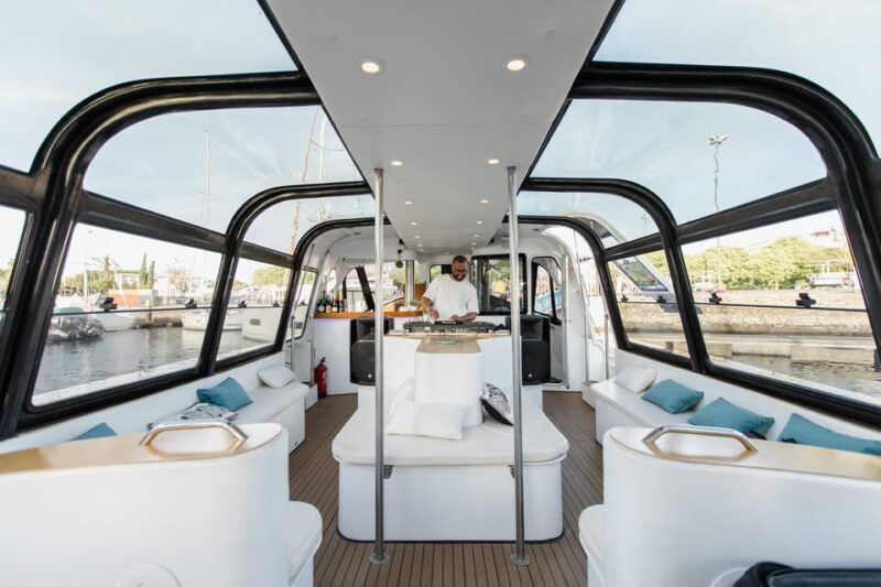 New Years Eve Luxury Boat  DJ, Buffet & Open Bar - Why This Tour Offers a Unique and Elegant New Year’s Experience