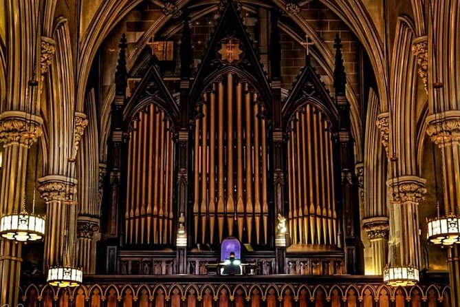 New York Catacombs by Candlelight - Key Points