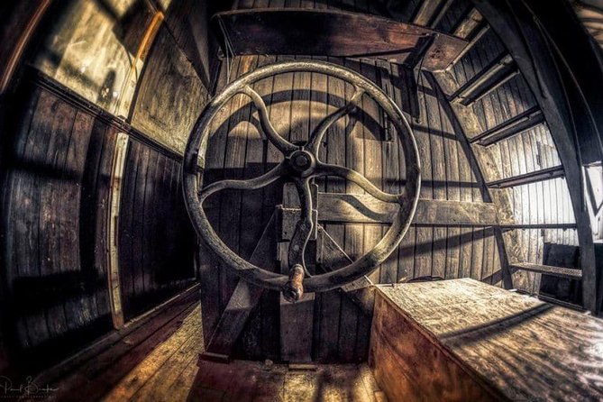 New York Catacombs by Candlelight - The Guide and Tour Experience