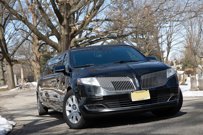 New York City Airport Departure Transfer by Limo LGA JFK EWR - Key Points