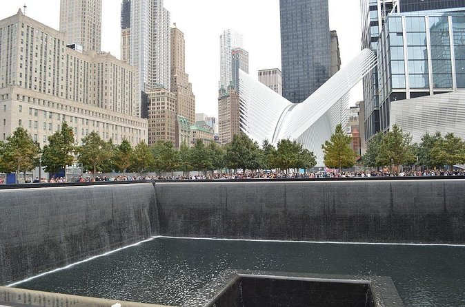 New York City: Financial District and 9/11 Memorial Tour - The Value of a Private, Focused Experience