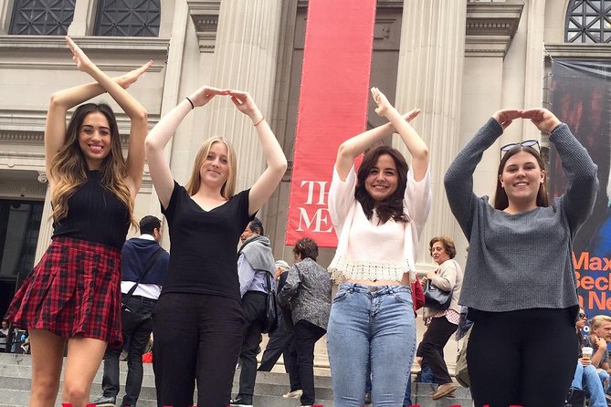 New York City Gossip Girl TV Show Sites Bus Tour - Booking, Cancellations, and Additional Options