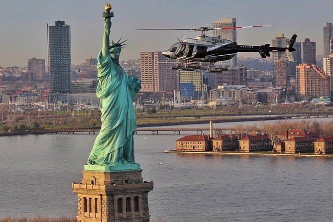 New York City Grand Island Helicopter Tour - Safety, Comfort, and Accessibility on the Tour