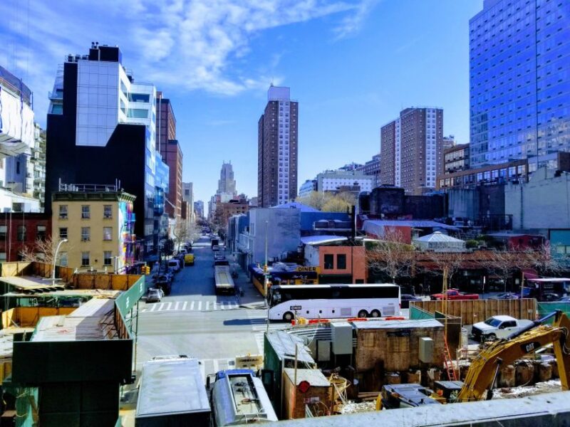 New York City: High Line & Hudson Yards Walking Tour - Explore Manhattan’s Elevated Green Space and Modern Architecture