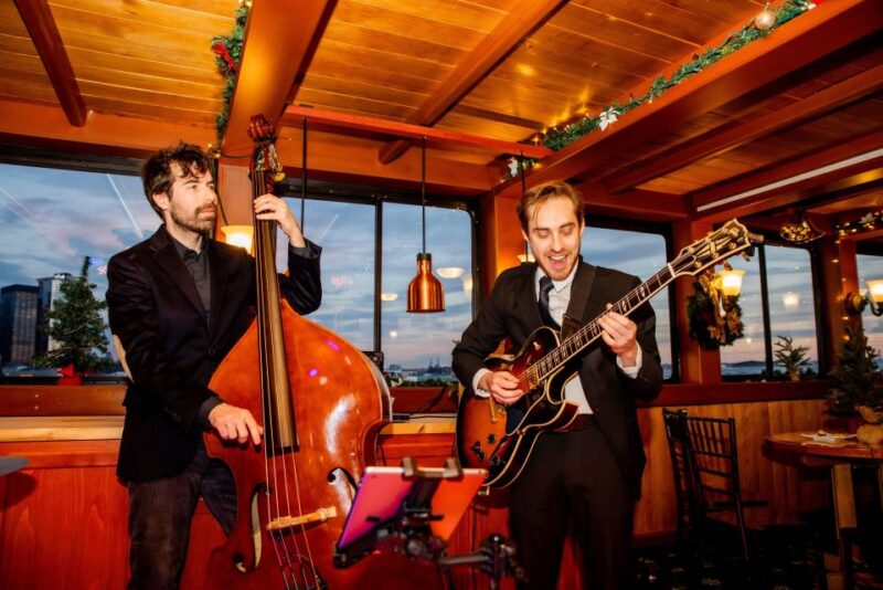 New York City: Holiday Jazz Classic Motor Yacht Cruise - Holiday Treats and Beverages Included in the Price