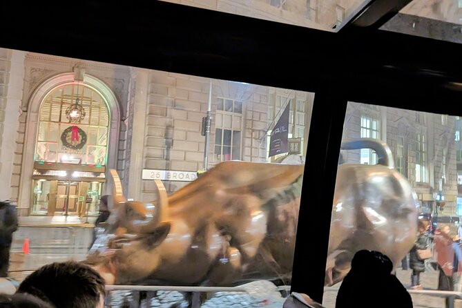 New York City Holiday Lights Tour - Unique Features: Evening Views and City Atmosphere