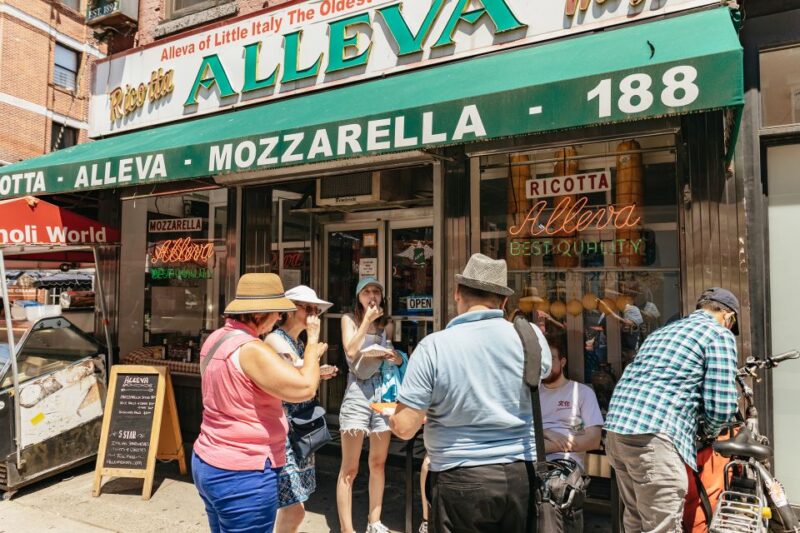 New York City: Little Italy Italian Food Tasting Tour - Movie Locations from "The Godfather" and "Donnie Brasco"