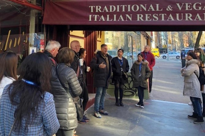 New York City Mafia and Local Food Tour led by NYPD Guides - Lower Manhattan’s Historic Landmarks: Basilica of Saint Patrick’s Old Cathedral