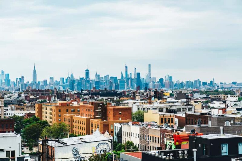 New York City: Multicultural Contrasts Tour - Brooklyn’s Williamsburg and Dumbo Highlights