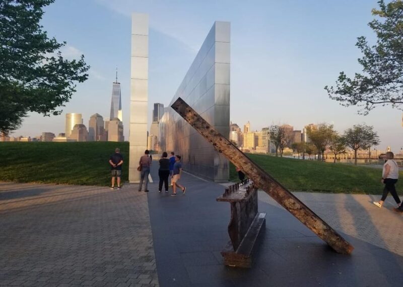 New York City Night Views - A panoramic hop-on-hop-off tour - Key Points