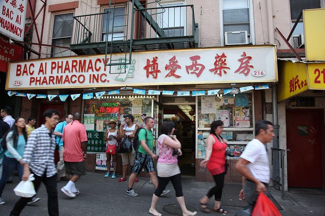 New York City Sightseeing Tour by Coach - Exploring Central Park and Strawberry Fields