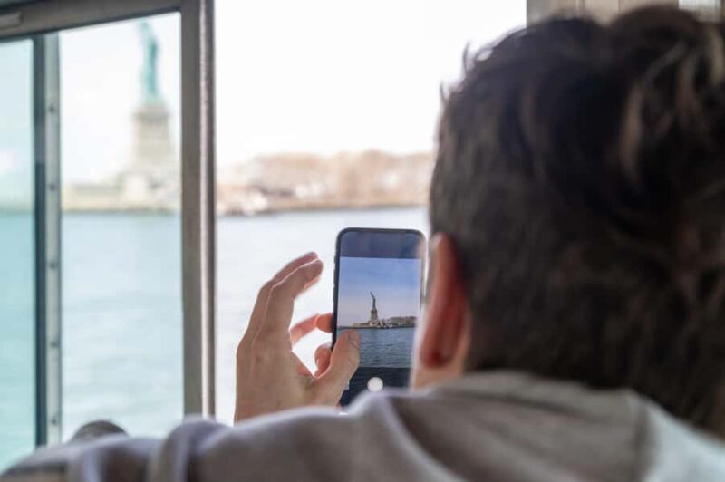 New York City: Statue of Liberty & Ellis Island Guided Tour - Exploring Liberty Island and Up-Close Encounters with the Statue