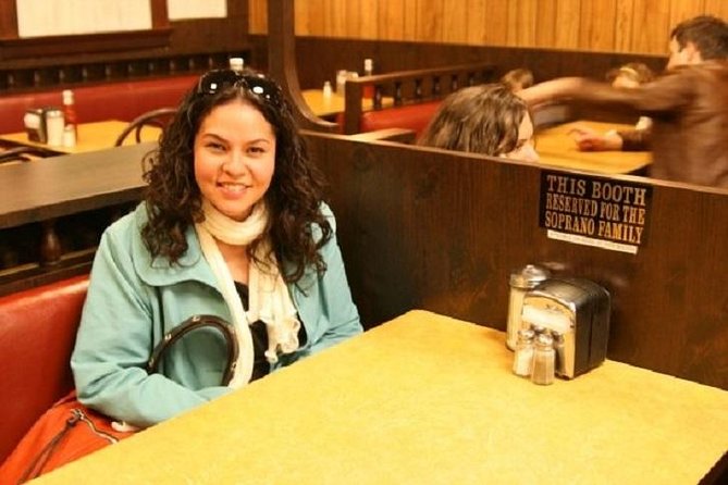 New York City The Sopranos Iconic Locations Bus Tour - Exploring Holstens and Big Pussys Auto Body Shop