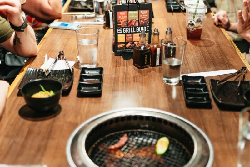 New York City's Hell's Kitchen: Walking Food Tour - The Guide’s Storytelling and Neighborhood Insights