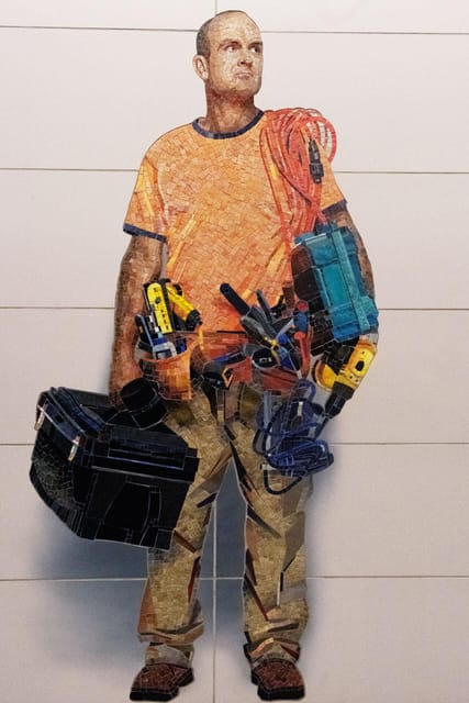 New York City:Subway Stations, Murals, and People Photo Tour - Logistics: Meeting Point and Group Size