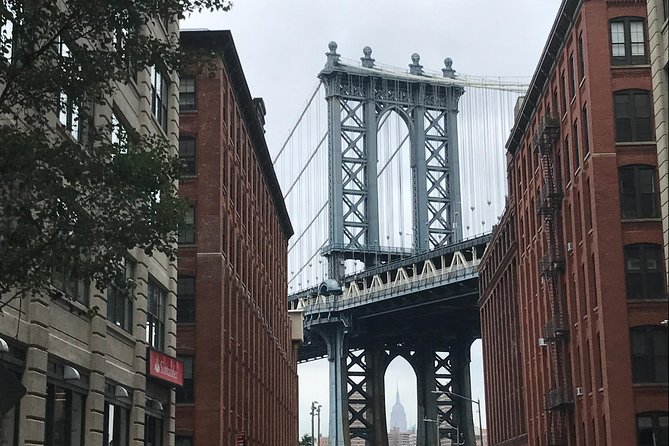 New York contrasts: Manhattan, The Bronx, Queens & Brooklyn - Explore New York City’s Diverse Neighborhoods for Just $44