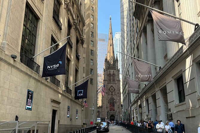 New York Financial District Art and Architecture Tour - The WTC Campus and Memorials