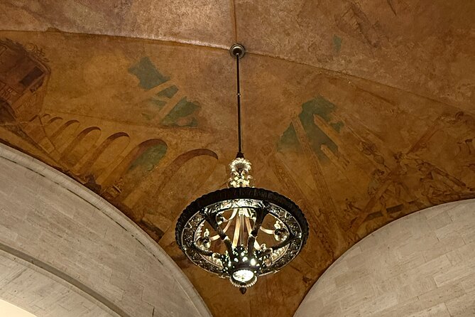 New York Grand Central Terminal: History & Hidden Secrets - Hidden Passageways and Historic Spaces