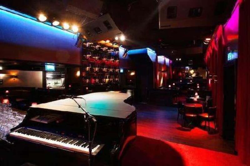 New York: Greenwich Village Piano Bar & Theatre Tour - The Walking Route Through Greenwich Village