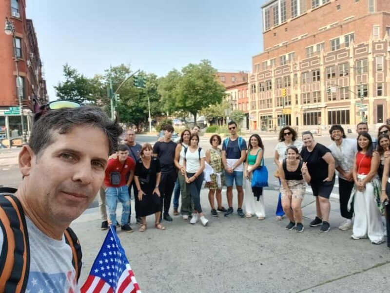 New York - Harlem in Spanish / Walking Tour - Explore the Heart of Harlem in Spanish for Four Hours