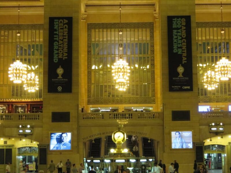New York Holiday Lights & Grand Central - Practical Details: Meeting Point and Duration