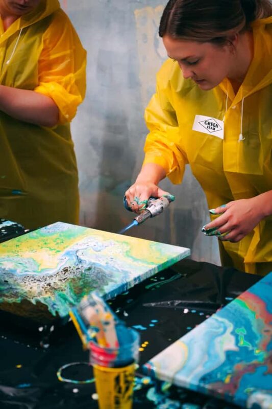 New York: Private Fluid Art Class with Supplies - Explore Your Creativity with a Private Fluid Art Class in New York