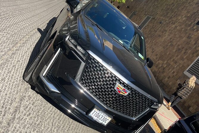 New York private transfer service JFK EWR LGA or PORT - Luxury Vehicles and Professional Service at the Heart of Long Island