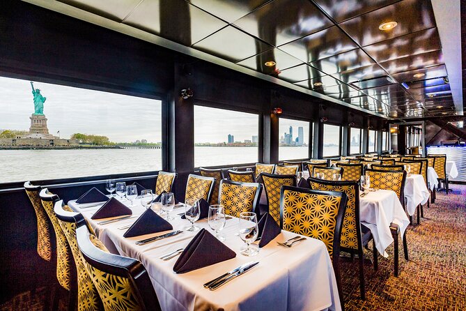 New York Signature Lunch Cruise - Departing from Chelsea Piers for a Comfortable Waterway Escape