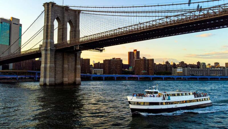 New York: Sunset Cruise with Statue of Liberty Views - Key Points